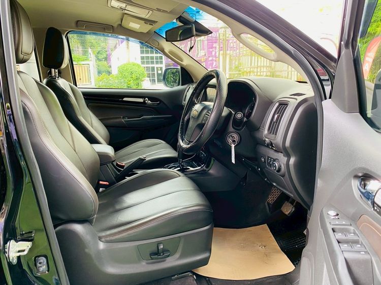 Chevrolet Trailblazer 2019 2.5 LTZ Utility-car ดีเซล ไม่ติดแก๊ส เกียร์อัตโนมัติ ดำ รูปที่ 4