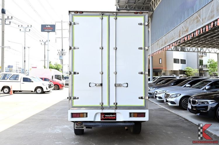 Toyota Hilux Revo 2020 2.4 Entry Pickup ดีเซล ไม่ติดแก๊ส เกียร์ธรรมดา ขาว รูปที่ 4