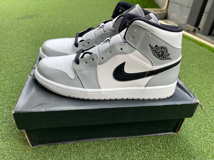  Nike AIR JORDAN 1 MID  LT Smoke Grey  Size 44 28 cm รูปที่ 2