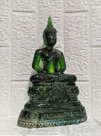 พระแก้วมรกต 25 ศตวรรษ (รุ่นเสาร์ห้า) หน้าตัก 5 นิ้ว รูปที่ 2
