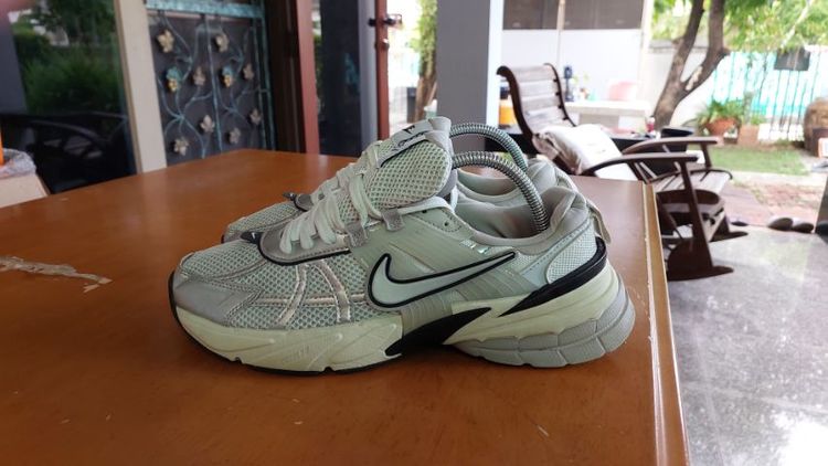Nike V2K
