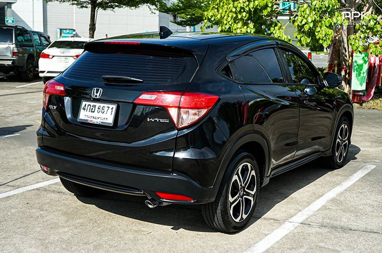 Honda HR-V 2016 1.8 E Utility-car เบนซิน ไม่ติดแก๊ส เกียร์อัตโนมัติ ดำ รูปที่ 4