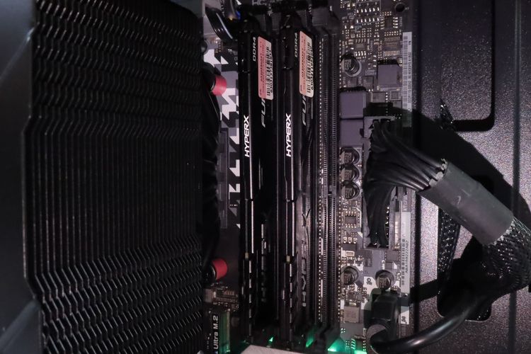 Comset Gaming Ryzen 5 5500.RX580 RAM32.1TB รูปที่ 12