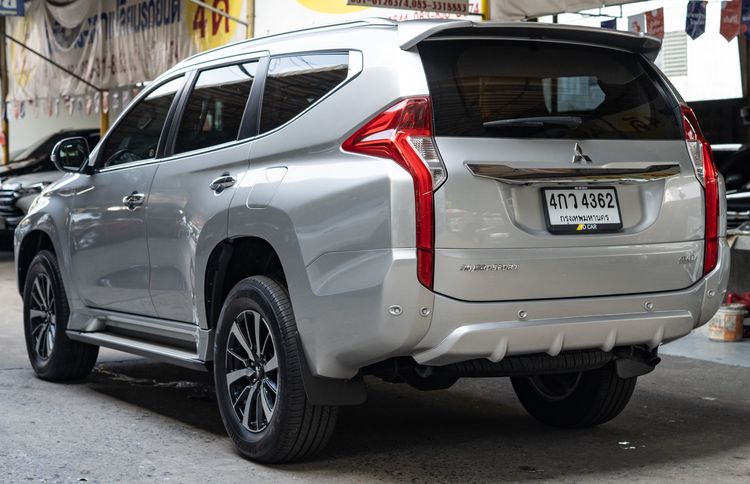 Mitsubishi Pajero Sport 2015 2.4 GT Premium 4WD Utility-car ดีเซล ไม่ติดแก๊ส เกียร์อัตโนมัติ เทา รูปที่ 3