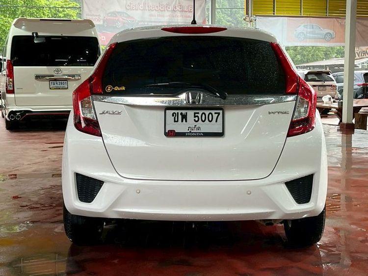 Honda Jazz 2016 1.5 V Sedan เบนซิน ไม่ติดแก๊ส เกียร์อัตโนมัติ ขาว รูปที่ 4