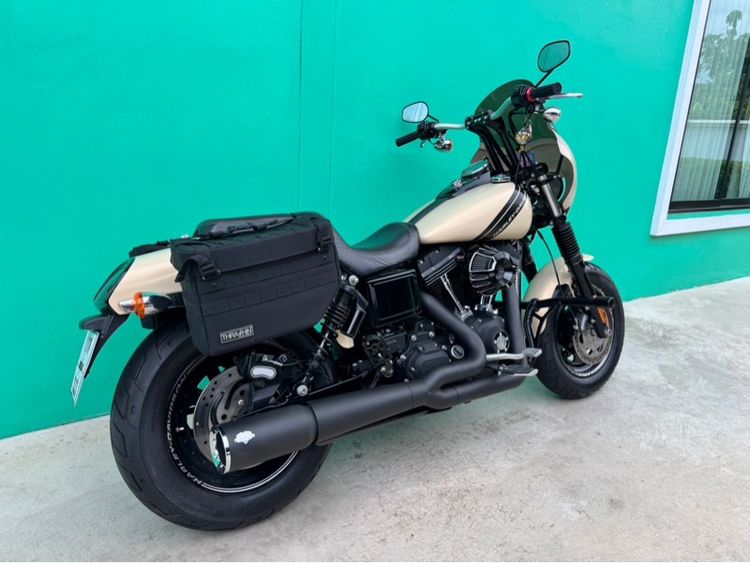 Dyna Fat bob 2014 สีครีมด้านตรงรุ่น รูปที่ 3