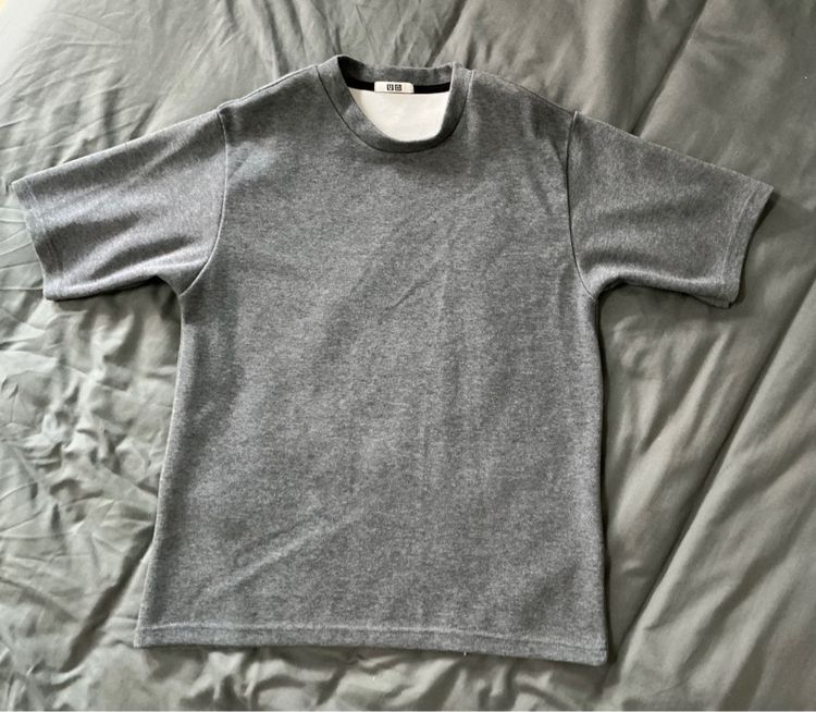 เสื้อยืด Unique 