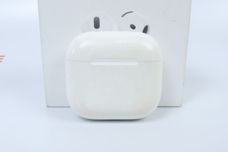 AirPods 4 รูปที่ 2