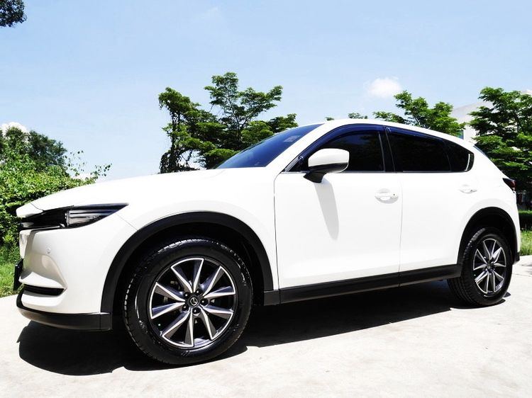 รถ Mazda CX-5 2.0 SP สี ขาว