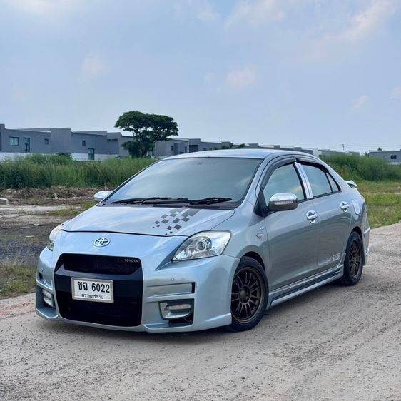 รถ Toyota Vios 1.5 E สี ฟ้า
