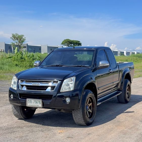 รถ Isuzu D-MAX 2.5 Hi-Lander Platinum สี ดำ