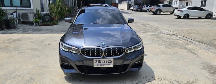 บริการเช่ารถรายเดือน BMW 330e