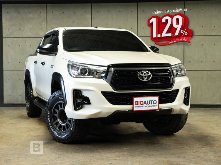 รถ Toyota Hilux Revo 2.4 Prerunner G Rocco สี ขาว