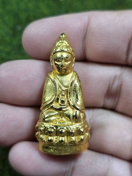 พระกริ่งเก่าๆ