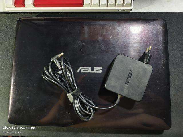 อื่นๆ Notebook Asus i5 เจน 7
