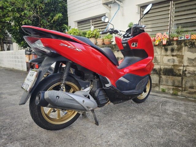 ปรับราคาใหม่ขายรถจักรยานยนต์ honda PCX 150 รถบ้านแท้ๆเล่มพร้อมโอนครับเบอร์โทรศัพท์ 061-7523559 รูปที่ 6
