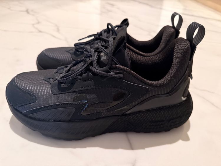 Under Armour HOVR Mega 2 MVMNT Triple Black ของแท้ สภาพดี พร้อมใช้งาน