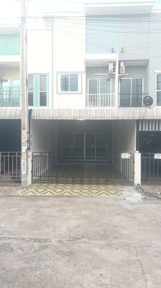 อื่นๆ ทาวน์โฮม 2ชั้น ติดสวน 