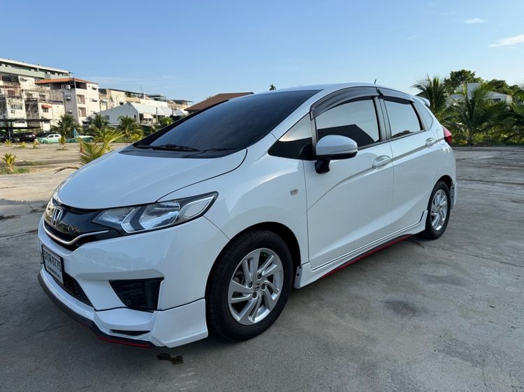 Honda Jazz 2016 1.5 S i-VTEC Sedan เบนซิน ไม่ติดแก๊ส เกียร์อัตโนมัติ ขาว รูปที่ 2