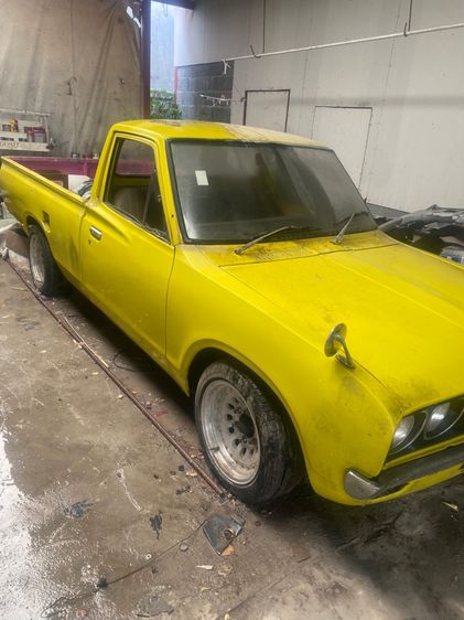 Nissan Datsuns 2016 รุ่นย่อยอื่นๆ Pickup เบนซิน LPG เกียร์ธรรมดา เหลือง รูปที่ 3