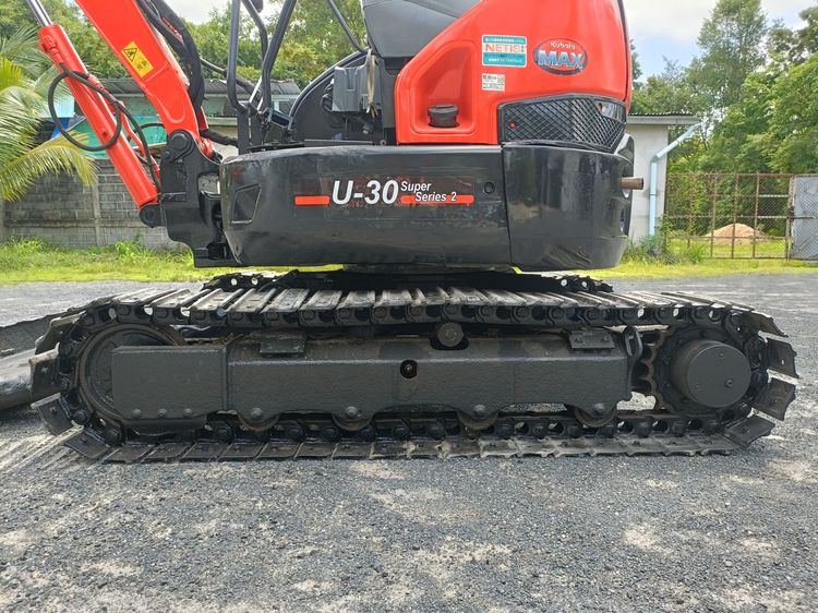 รถขุด แบคโฮ  Kubota U30-6  ขนาด 3 ตัน   คอนโทรลน้ำมัน ปั๊มนิ้ว แทรคเหล็ก มีไลน์ไปป์ปิ้ง รูปที่ 11