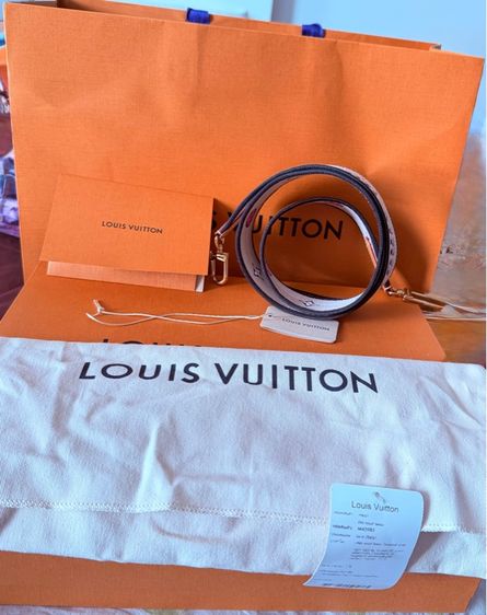 Louis Vuitton กระเป๋ารุ่น Diane  รูปที่ 10