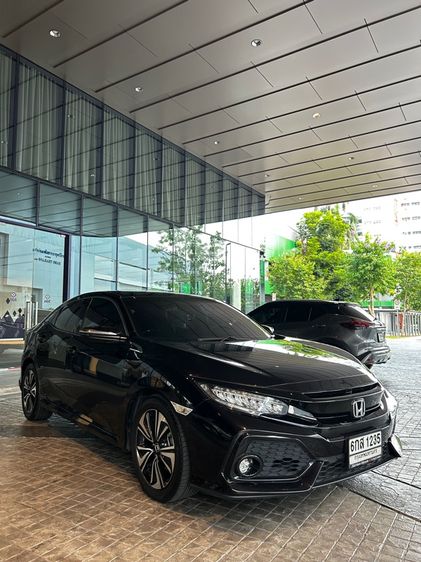รถ Honda Civic 1.5 Turbo สี ดำ