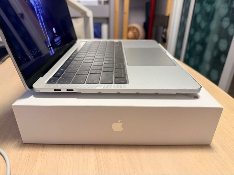 MacBook Pro M1 2020 รูปที่ 3