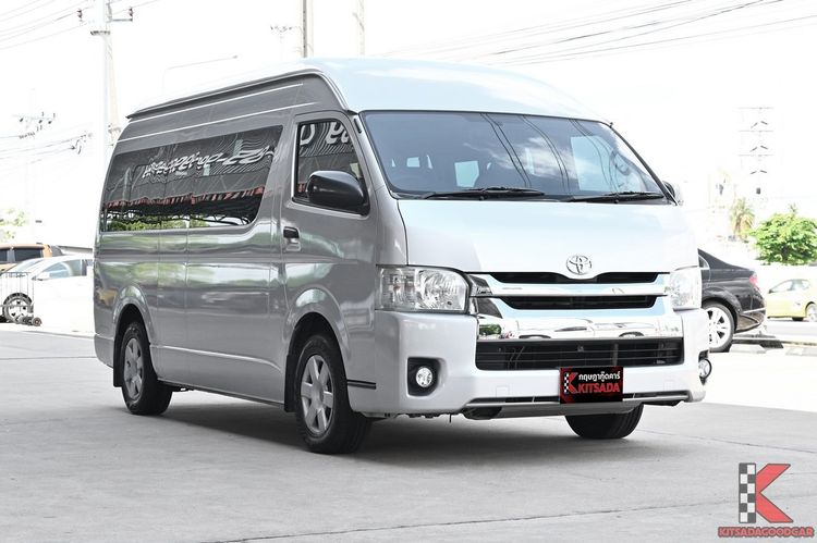 Toyota Commuter 2019 3.0 Van ดีเซล ไม่ติดแก๊ส เกียร์ธรรมดา บรอนซ์เงิน