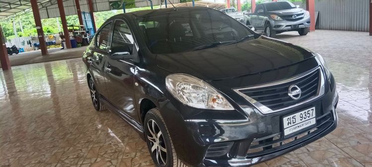 รถ Nissan Almera 1.2 ES สี ดำ