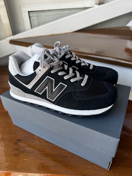 ดำ อื่นๆ รองเท้าหนังกึ่งทางการ UK 9 | EU 43 1/3 | US 9.5 New Balance 574 Classic Shoes