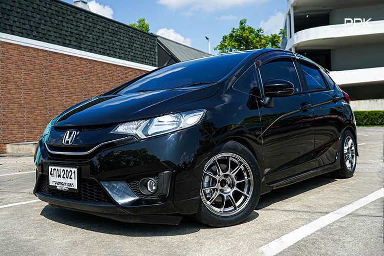 รถ Honda Jazz 1.5 SV Plus i-VTEC สี ดำ