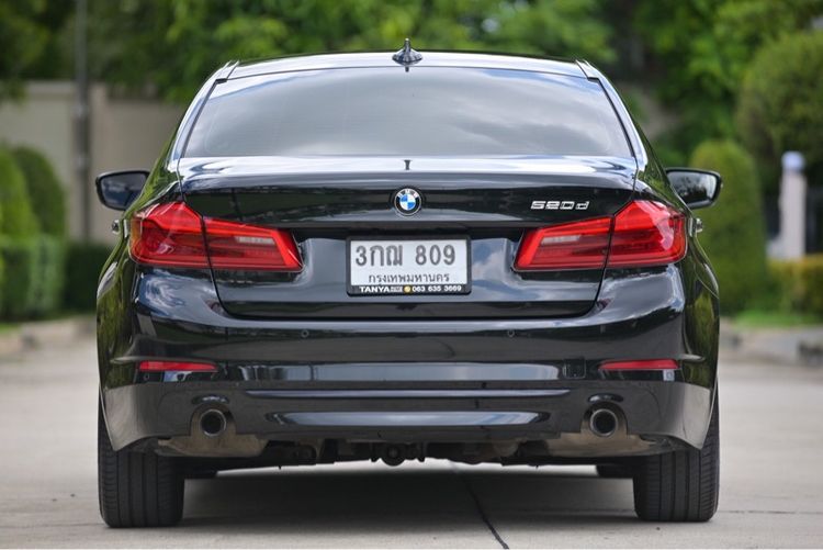 BMW Series 5 2018 520d Sedan ดีเซล ไม่ติดแก๊ส เกียร์อัตโนมัติ ดำ รูปที่ 4