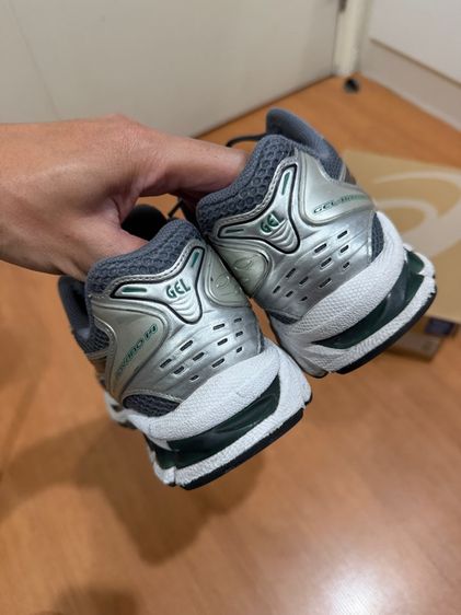 รองเท้า asics gel-kayano 14 มือสอง รูปที่ 2