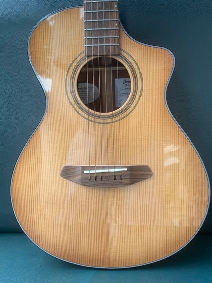 กีต้าร์ Breedlove ทรง Parlour “ALL SOLID” รูปที่ 5