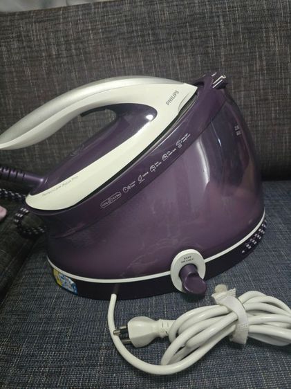 เตารีดแรงดันไอน้ำ Philips PerfectCare Aqua Pro