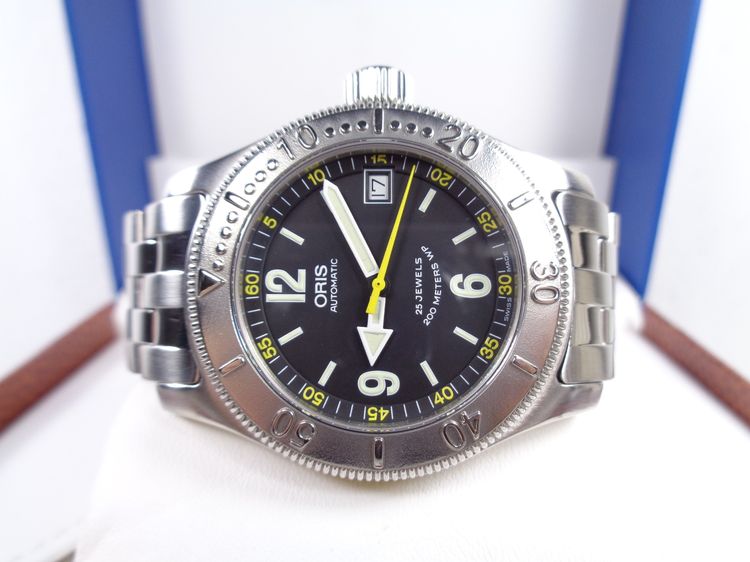 รุ่นสะสม ORIS Big Crown Diver Date หน้าดำ เข็มเหลือง 39 มิล.