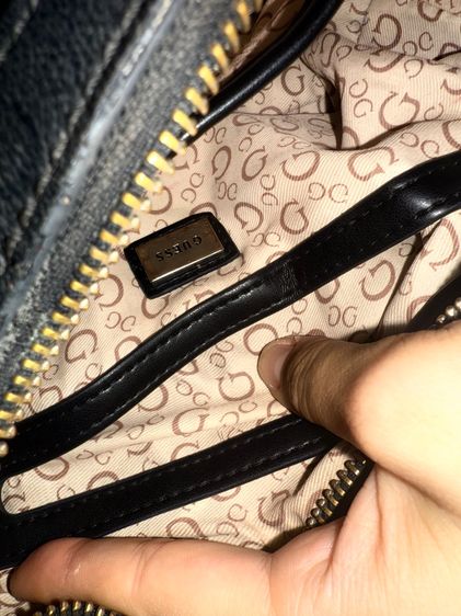 Guess bag รูปที่ 4