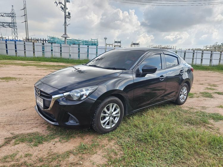 Mazda Mazda 2 2016 1.5 XD High Connect Sedan ดีเซล เกียร์อัตโนมัติ ดำ รูปที่ 2