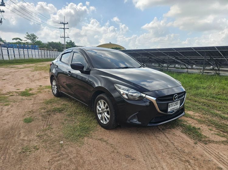Mazda Mazda 2 2016 1.5 XD High Connect Sedan ดีเซล เกียร์อัตโนมัติ ดำ รูปที่ 4
