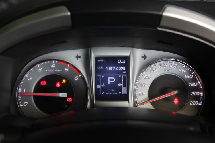 Isuzu MU-X 2015 3.0 Utility-car ดีเซล ไม่ติดแก๊ส เกียร์อัตโนมัติ น้ำตาล รูปที่ 4