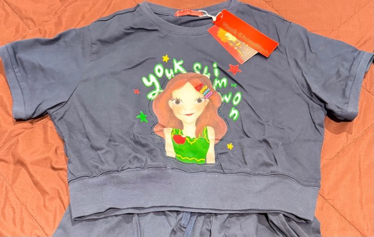 Dkny sweater ขนรุ่ยๆ สีดำ และ เสื้อ Youk Shim Won เ รูปที่ 5