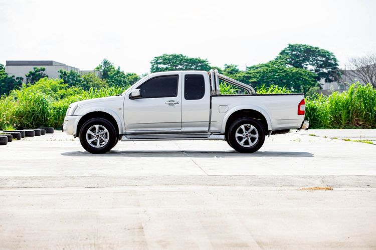 Isuzu D-MAX 2005 3.0 Hi-Lander Ddi i-TEQ Pickup ดีเซล เกียร์ธรรมดา เทา รูปที่ 4