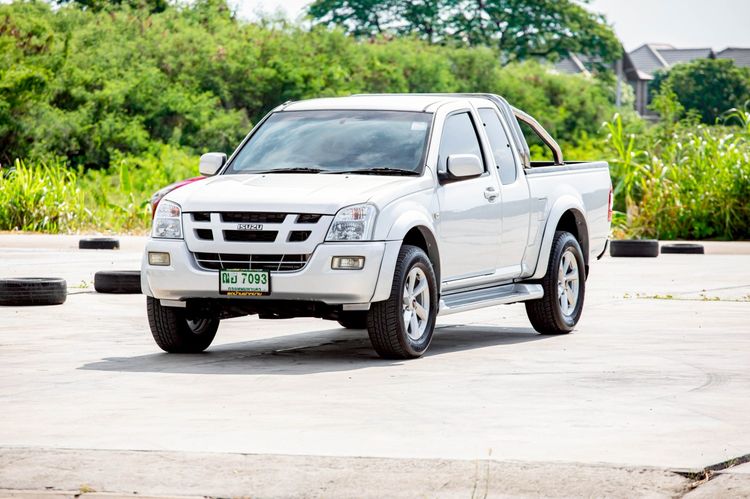 รถ Isuzu D-MAX 3.0 Hi-Lander Ddi i-TEQ สี เทา