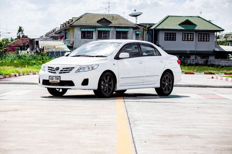 Toyota Altis 2012 1.8 E Sedan เบนซิน เกียร์อัตโนมัติ ขาว รูปที่ 3