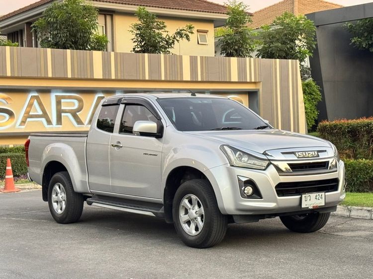 รถ Isuzu D-MAX 1.9 Hi-Lander Z สี เทา