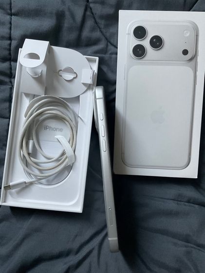 ขาย iPhone 17 Pro Max 256GB Silver ไอโฟน 17 PM ประกันเหลือยาว มีนา70 แบต 100 รูปที่ 4