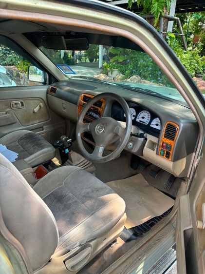 Nissan FRONTIER 2000 2.7 TX Pickup ดีเซล ไม่ติดแก๊ส เกียร์ธรรมดา ทอง รูปที่ 4
