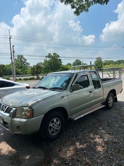 Nissan FRONTIER 2000 2.7 TX Pickup ดีเซล ไม่ติดแก๊ส เกียร์ธรรมดา ทอง รูปที่ 3
