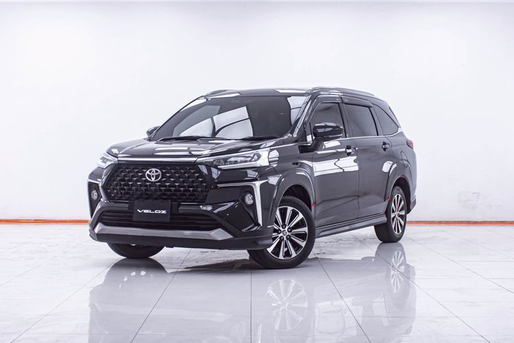 Toyota Veloz 2022 1.5 Smart Utility-car เบนซิน ไม่ติดแก๊ส เกียร์อัตโนมัติ ดำ